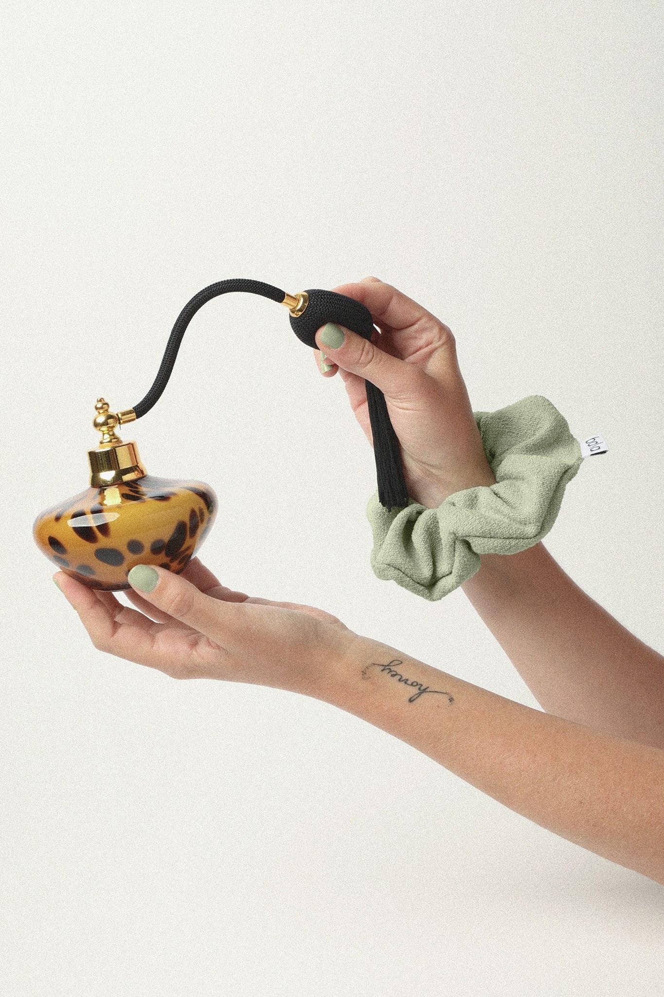 The Mat Scrunchie - Image 35